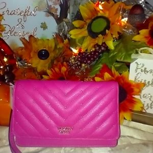 NWT Victoria Secret tech wristlet 🔥Hot Hot pink